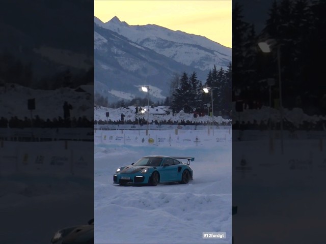 Porsche GT2 RS drifting in the snow at GP Ice Race!