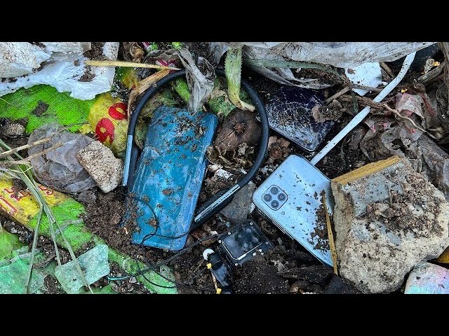 wow ❤️Found a lot of phone | Restoration Abandoned Destroyed Phone Vivian Y12S