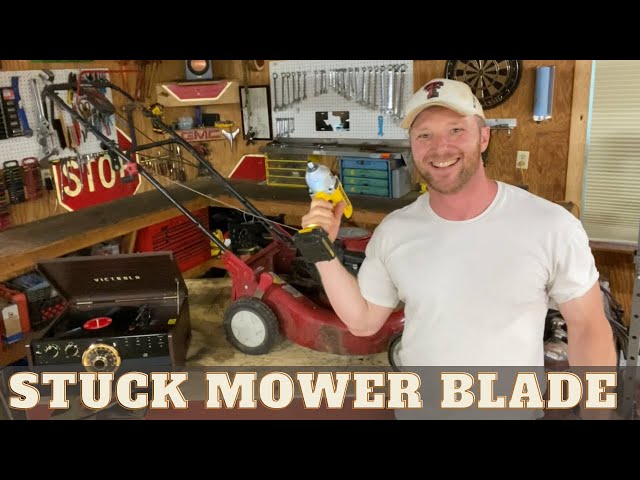 Remove Stuck Lawn Mower Blade Bolt w/ a Rope, Pipe & JOHNNY CASH