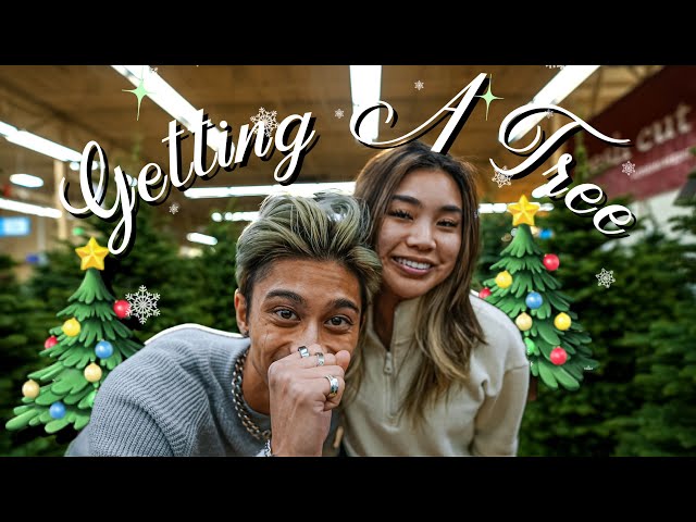 vlogmas day 1| FINALLY decorating for Christmas 🤩🎄, waking him up with bacon, and gymming