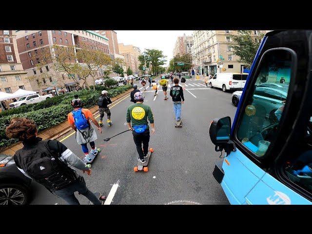 Broadway Bomb 2023💣 - Racing through the heart of NYC on a longboard?! 3rd place finish POV
