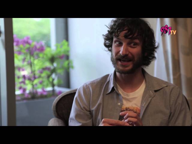 987 interview - Rozz meets Gotye and he revealed the truth about his relationship with Kimbra