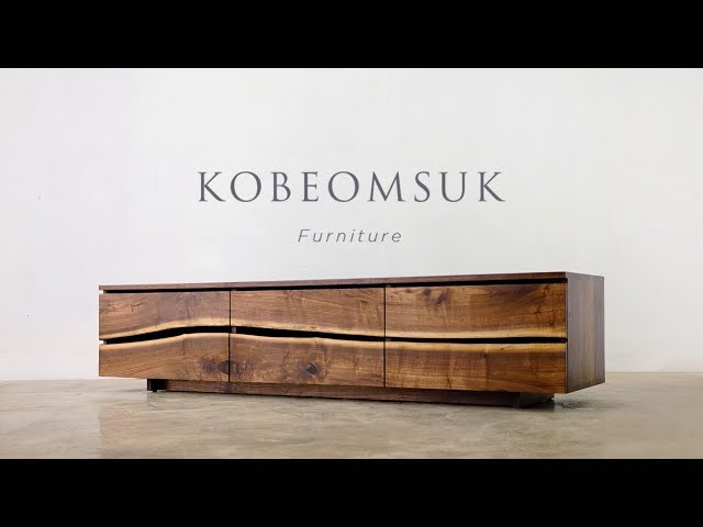 Kobeomsuk furniture - Live Edge TV Stand