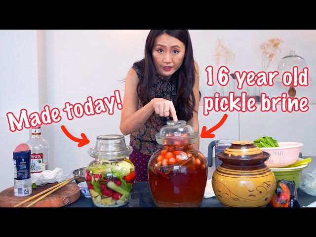 Chinese Mom's 16 year old pickle brine, secret revealed! Make the pickle brine from scratch! 四川泡菜