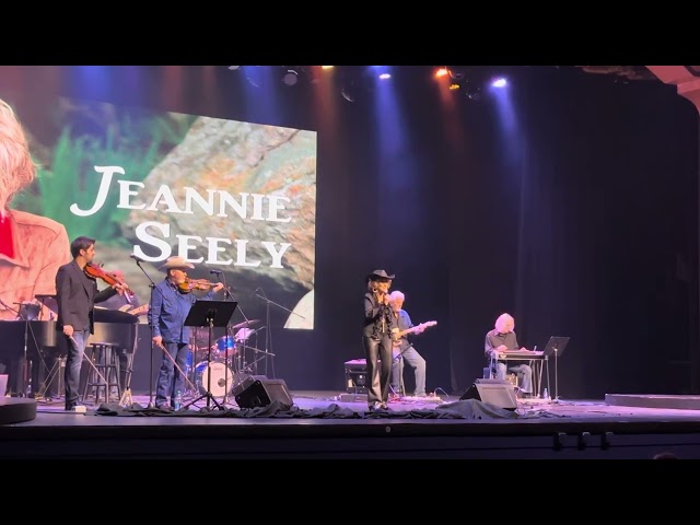 Jeannie Seely - Rocky Top (Live at Dollywood, 2023)