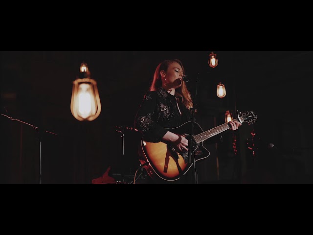 Freya Ridings - Unconditional (Live At St Giles In The Fields Church)