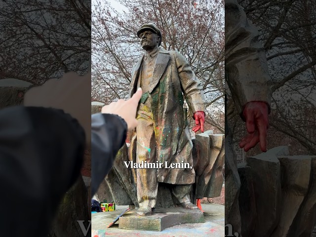 Why is there a Lenin statue in Seattle?