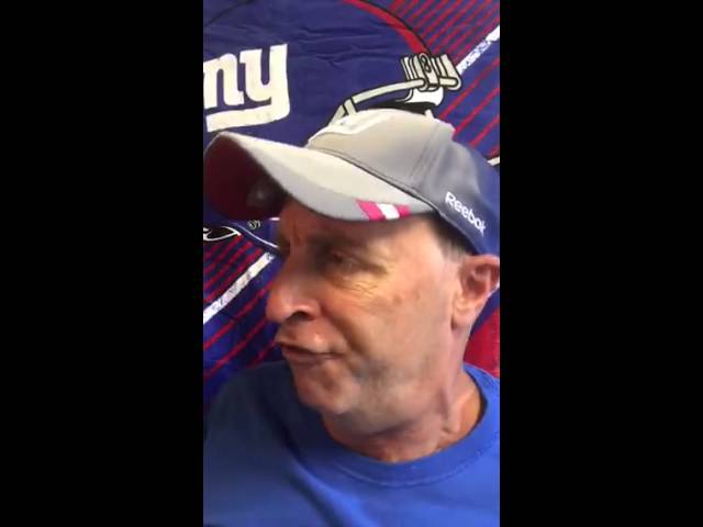 NY Giants Locker Room: The Wrong Manning | vicdibitetto.net