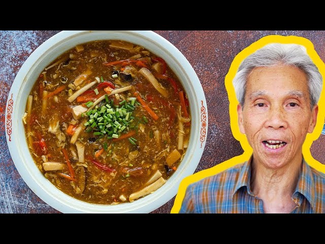 🍲  Dad's AMAZING Hot and Sour Soup (酸辣湯)!