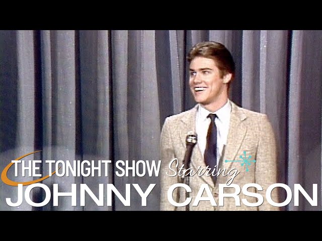 Jim Carrey Makes His Debut on National Television | Carson Tonight Show