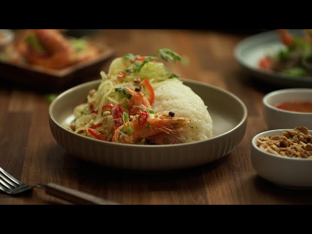 Crispy and Wok-Seared Softshell Shrimp with Sticky Rice and Green Papaya Salad | Emeril Lagasse
