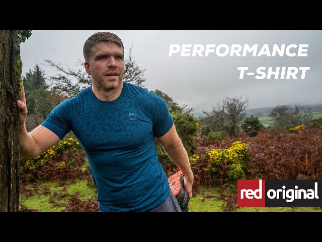 Red Original | Mens Performance Tee Features