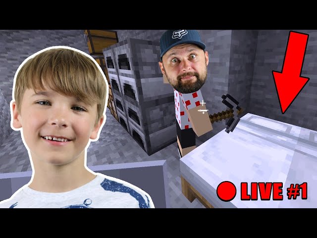 FIRST DAYS BUILDING THE BASE in MINECRAFT SURVIVAL (Live Stream #1)