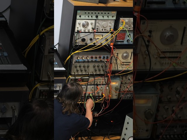 What can we even do (with all of this?!?) #synthesizer #experimentalmusic