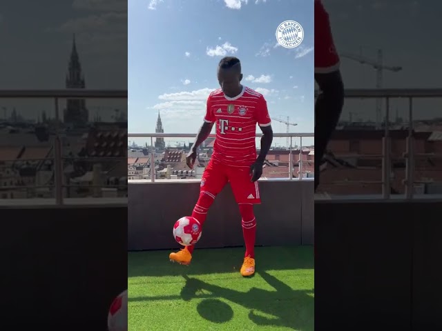Sadio Mané zeigt im Bayern-Trikot was er drauf hat
