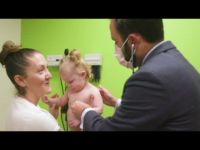 A Baby in Liver Failure Finds a Living Donor (3:00)
