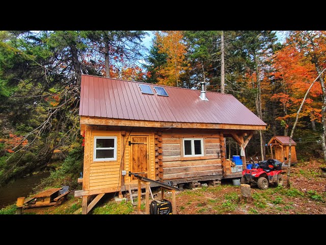 Three Years Building an Off Grid Dovetail Log Cabin in the Canadian Wilderness | Start to Finish