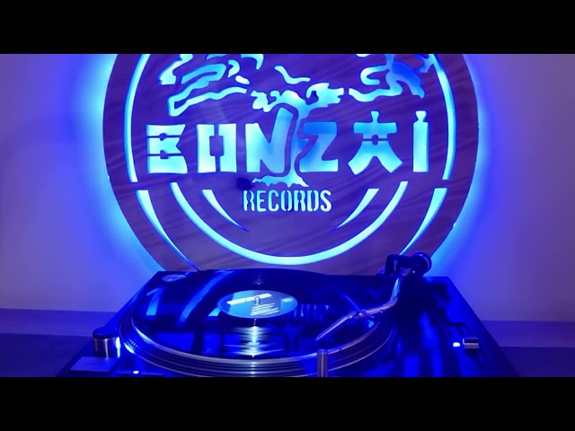 Bonzai All Stars - X Ta Cee (Manu Riga & Phi Phi Remix)