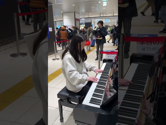 First Time Playing a Public Piano at Tokyo Keisei Ueno Station京城上野駅 - River Flows in You