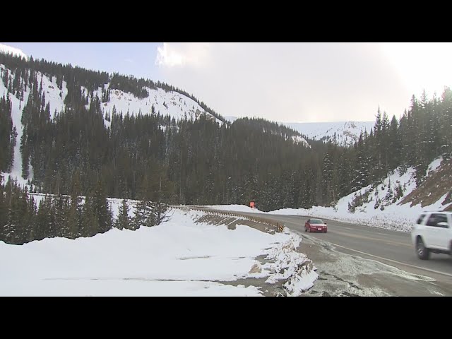 Skier dies trying to jump US 40 in Colorado