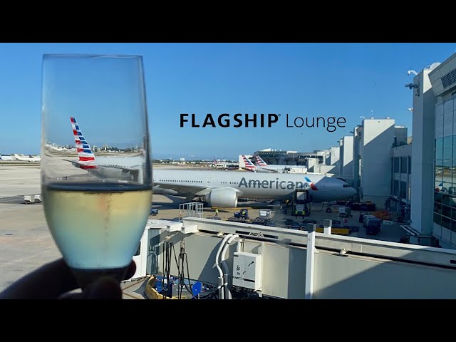 American Airlines 🇺🇸 Flagship Lounge Review | Miami Airport