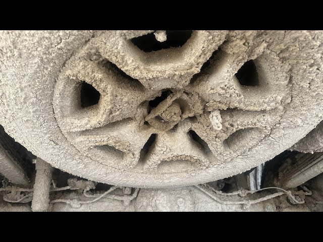 ASMR | MUDDY 4x4 Off Road Car Cleaning! How to wash? #satisfying #clean 🤢