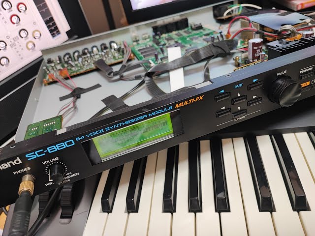 Roland SC-880 User patch demo (no talking. After o/h and opamp replaced.)