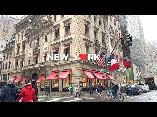 [4K]🇺🇸Snowfall in New York City 🗽☃️❄️: Walking Around Midtown Manhattan / Jan. 19, 2024