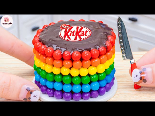 Chocolate Magic: Rainbow KitKat Cake Mix Chocolate Decorating Ideas