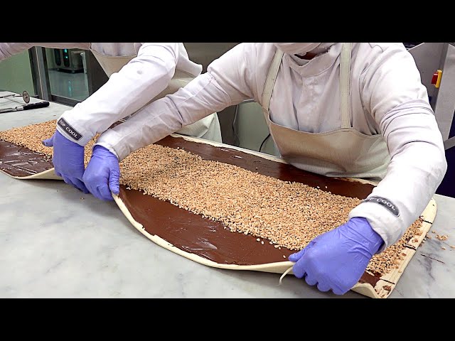 Amazing Nutella Peanut Twist Making Process - Bread Factory in Korea