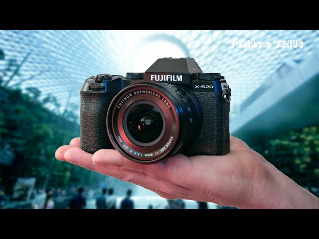 This vlogging camera is NOT just for vloggers | Fujifilm X-S20 review