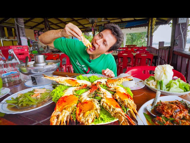 Thailand Seafood - GIANT RIVER PRAWNS!! 🦐 Best Thai Food in Ayutthaya!