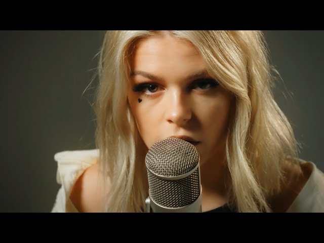 Addicted To You - Avicii (Cover By: Davina Michelle)
