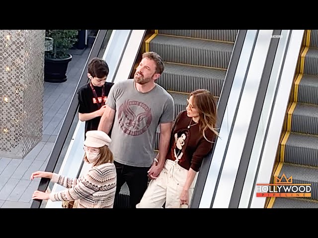 JLo & Ben Affleck take blended family to Century City Mall