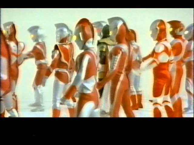 Ultraman Dance 2002