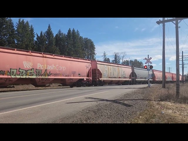 CN 8845 Leads an Empty Potash Train out of Thunder Bay with a Horn Salute!