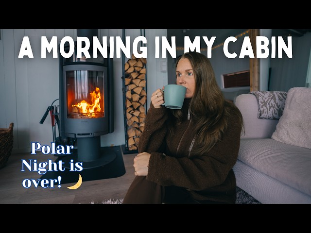 A Cold Winter Morning in our Cabin︱Svalbard