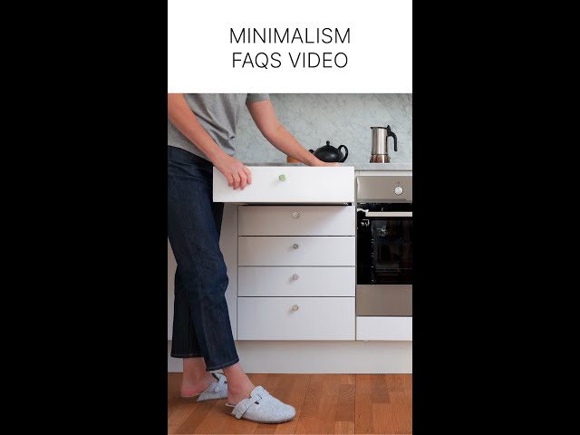 Watch the full video with FAQs and assumptions! #minimalism @BenitaLarsson
