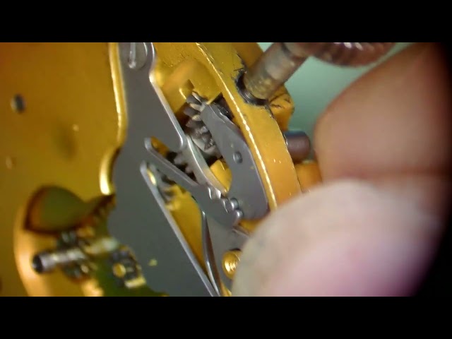 Smiths w10 A broken set lever screw.