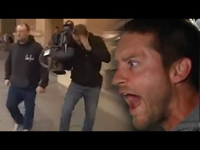 Tobey Maguire PUNCHES Paparazzi - SPIDER-MAN: NO WAY HOME MUSIC