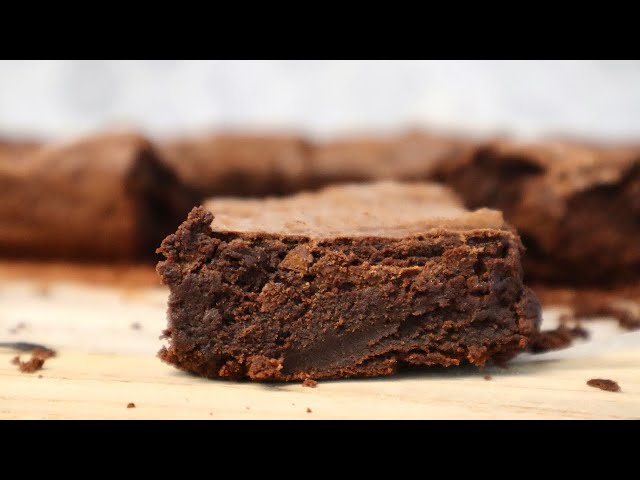 The Best Brownie Recipe In the World | How to Make Extra Fudge Brownies | Eats With Gasia