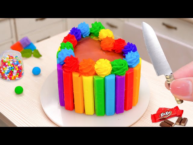 Mini Rainbow KitKat Cake Melting White Chocolate 🍫🧁 Best of Yummy Miniature Rainbow Cake Recipes 🌈