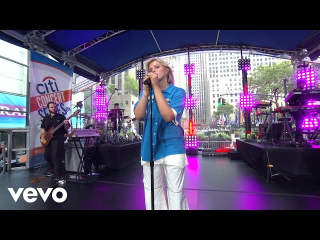 Reneé Rapp - Talk Too Much (Live From The Today Show / 2023)