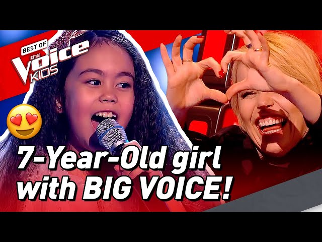 This CUTIE impresses with BIG VOICE in The Voice Kids! 😍