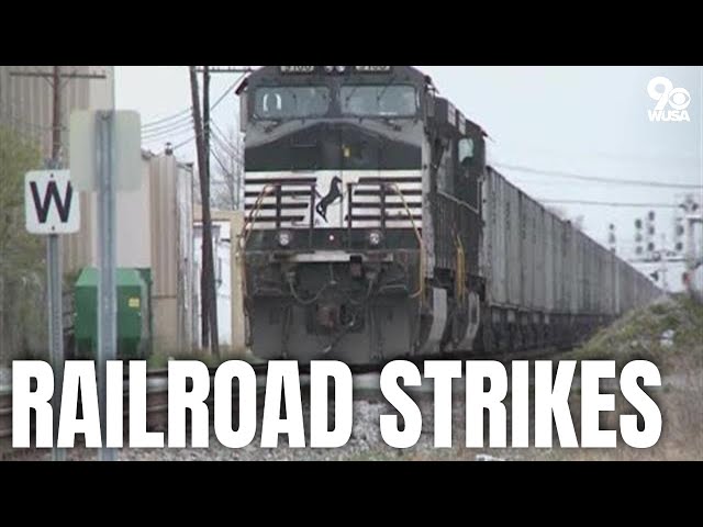 Tentative agreement reached to avoid rail strike, White House said