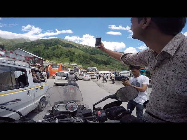 DAY 7 | DAMN! STOPPED AGAIN by POLICE | Riding to SONAMARG | LADAKH on Triumph Tiger
