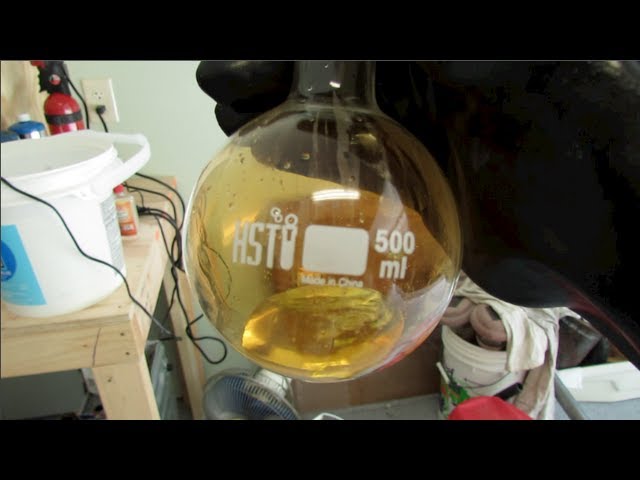 How to Make Pure Nitric Acid