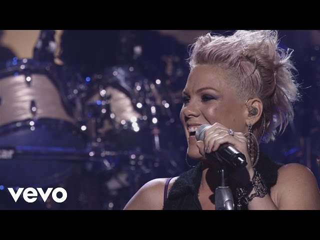 P!NK - Try (The Truth About Love - Live From Los Angeles)