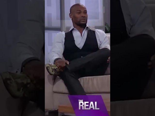 I bet we ALL would have the same reaction as Loni Love if Tyson Beckford massaged our feet, right?!
