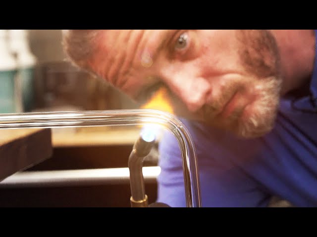 Learning how to bend Glass Tubing... This looks soooo good!